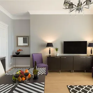  Apartament Location